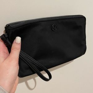 Lululemon Writslet